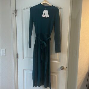 Chic Teal Long-Sleeve Dress